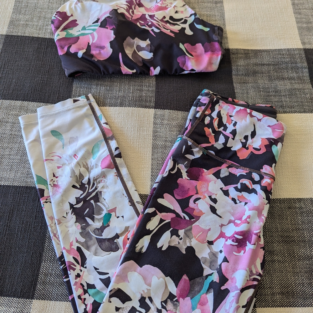 Athleta Floral Set bra And Leggings